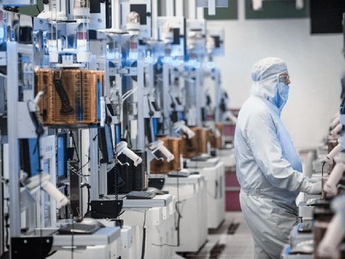 投資人施壓下的英特爾 晶圓廠夢想與蘋果代工取舍